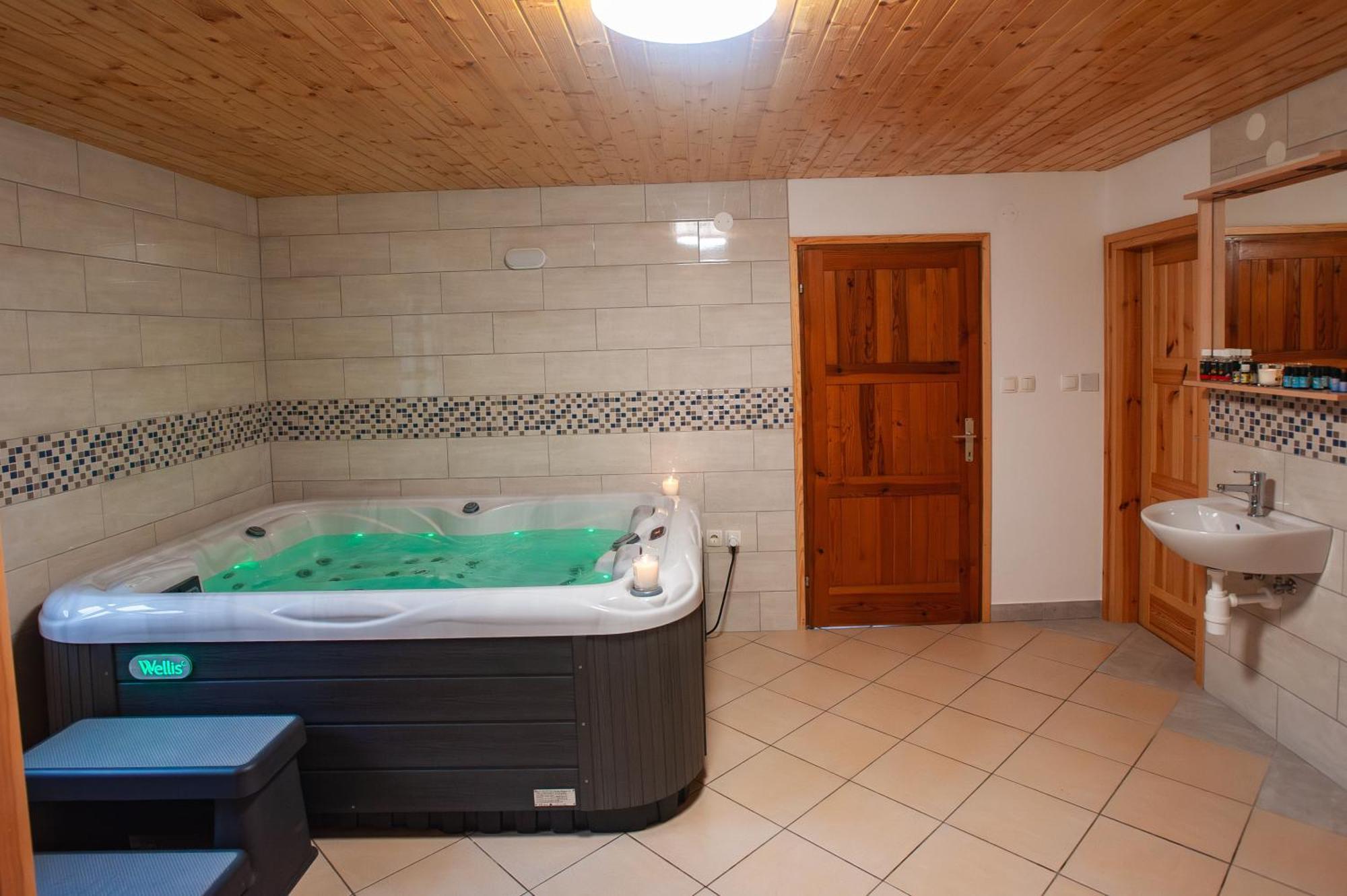 Country House & Spa Mislinja Exterior photo